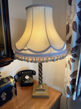 Vintage Brass Corinthian Barley Twist Column Table Lamp With Cream Shade 2