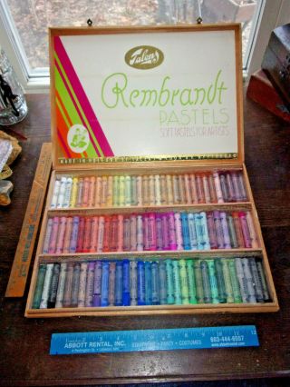 Vintage Rembrandt By Talons And Zoons Soft Pastels 96 Set 97 Cool