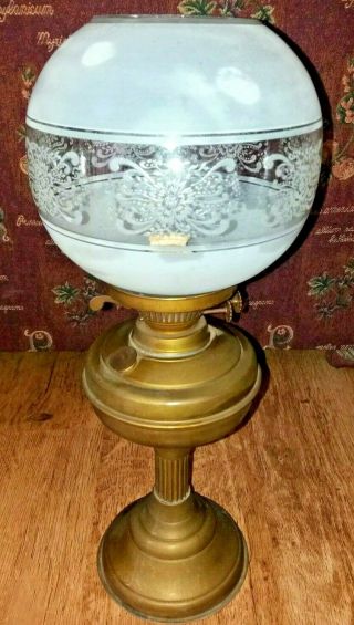 Rare Vintage Antique Brass Double Wick Oil Lamp With Etched Globe Shade
