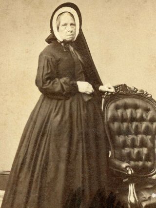 Civil War Cdv Fine Older Lady In Mourning By R A Lewis Of York City