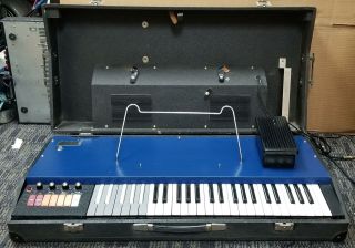 Rare Vintage Portable Crb Combo Organ Made In Italy W/ Built In Speakers ? V