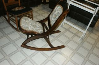 Antique Upholstered folding Rocking chair 3
