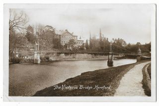 Hereford The Victoria Bridge Real Photo Vintage Postcard 4.  1