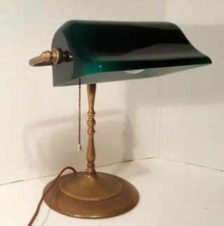 Vintage Art Deco Heavy Brass Bankers Desk Lamp W/ Green/white Glass Shade