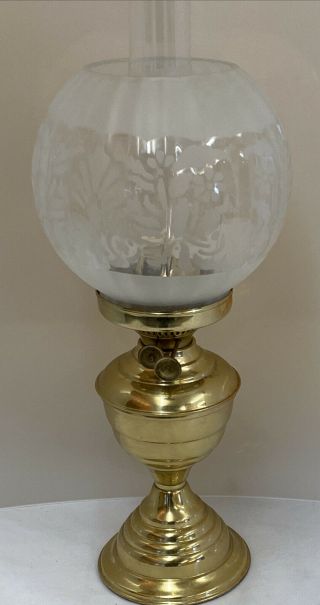 Vintage Brass Duplex Burner Oil Lamp With Glass Shade (D2) 3