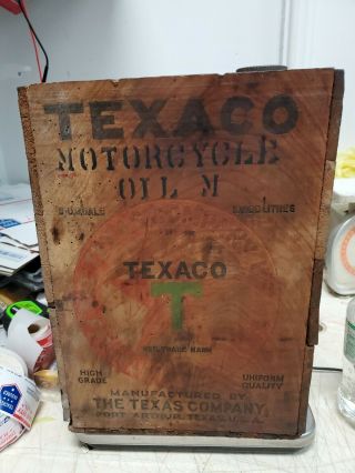 Vintage Texaco Moto Oil Can 5 Gal Can In Wooden Crate