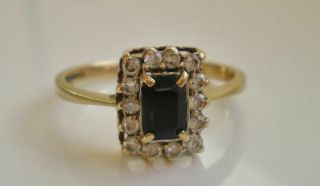 Stunning Vintage 9ct Gold Sapphire & Cubic Zirconia Cluster Ring C1978