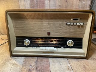 Vintage Norelco Phillips Tube Radio Type B5x98a