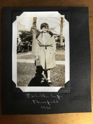 Found Antique Vtg 1930 B&w Photo Pretty Young Girl Woman Holding Brownie Camera