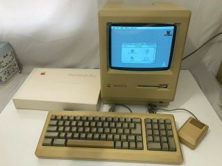 Vintage Apple Macintosh Plus 1mb M0001a Computer,  Keyboard,  Mouse,