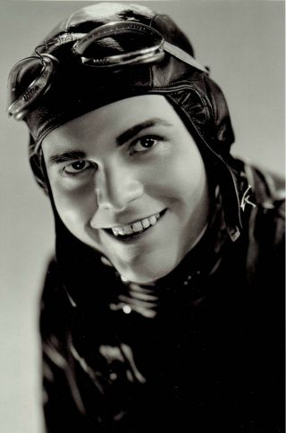 1932 Photo By Freulich Actor James Flavin Models Pilot Headgear Goggles