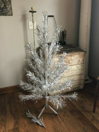 Vintage 4 Ft.  Evergleam Aluminum Christmas Tree 31 Pom Pom Branch W/tripod & Box