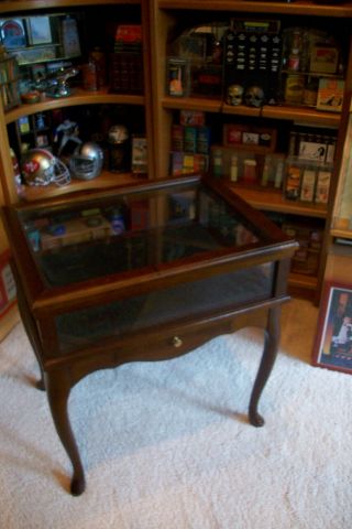 Vintage Wood and Glass Display Case Table.  Bombay.  Mahogany removable legs 2