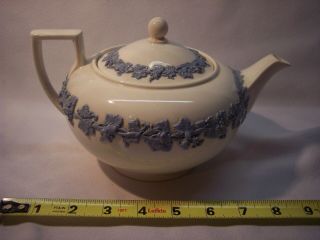 Vintage Wedgwood England Queensware Embossed Teapot Tea Pot Lavender on Cream 2