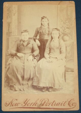2 Women,  Young Girl Cabinet Card,  York Portrait Co.  - 4 1/4 X 6 1/2