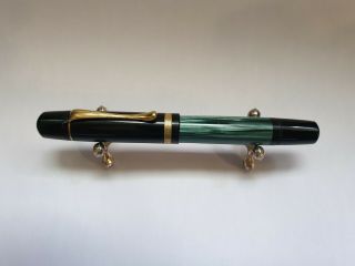 Vintage Fountain Pen Pelikan 100 N 14k Gold Nib 585 Fruted Band & Clip (no.  Rm)