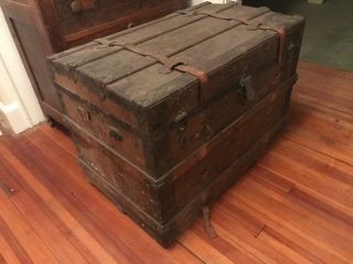 Vintage/antique Steamer Trunk/storage Chest With Domed Top