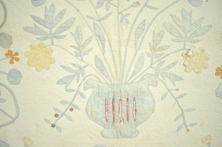 1850 ' s Center Medallion Floral Applique Antique Quilt,  Stuffed Applique 2