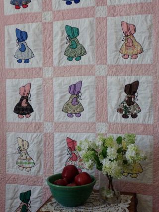 So Sweet Busy Busy Sue Vintage 30s Sun Bonnet Sue Quilt 83x48
