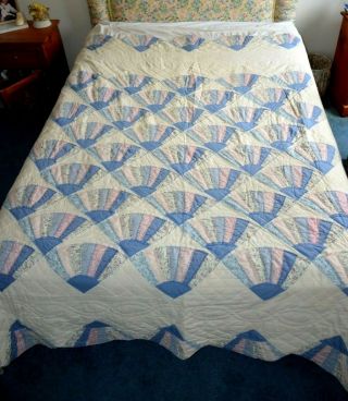 Vintage Fan Pattern Quilt 80”x 81” Pastel Blue Pink