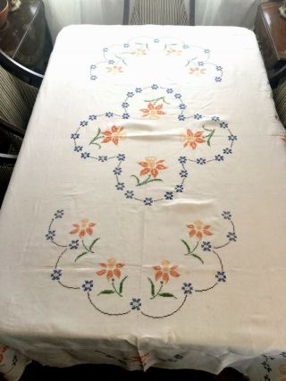 Art Deco Tablecloth Hand Embroidered Daffodils Flowers Vintage Table Linen