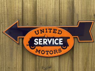 Vintage United Motors Service Embossed Metal Porcelain Sign Auto Gas Service Oil