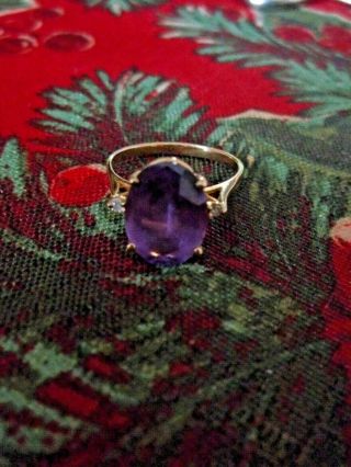 Vintage 14k Yellow Gold Ladies :large Oval Amethyst W/diamonds Ring Size 8
