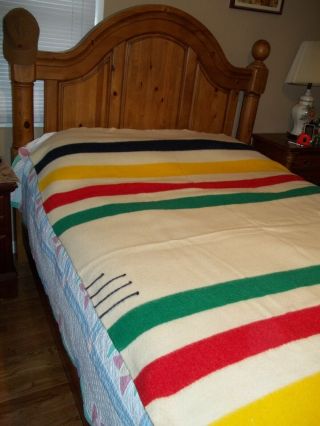 Vintage Hudson ' s Bay Company 3.  5 multi stripe 100 Wool Blanket (92 