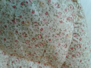 Vintage Feather Eiderdown.  Cream Ditsy Floral.  Single Size.  Cotton.  (b)