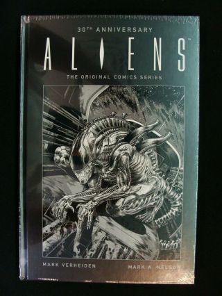 Aliens The Comics Series 30th Anniversary Hc Dark Horse Comics
