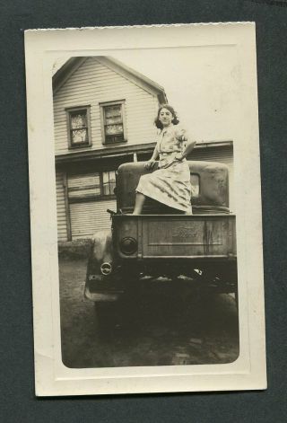 Vintage 1936 Photo Pretty Girl In Bed Of 1934 Ford Pickup Truck 444062