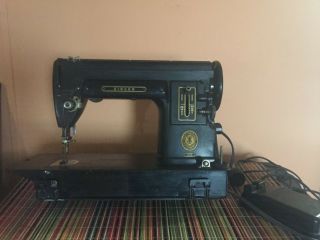 Vintage Singer Black Body Gold Trim Sewing Machine With Pedal Heavy