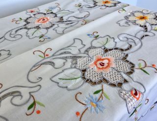 Vintage Madeira Hand Embroidered Cotton Banquet Tablecloth & Napkins