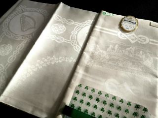 Vtg Irish Linen D.  Damask Tablecloth Old Bleach Tara Celtic Pattern 52 "