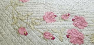 Gorgeous Vintage Cottage Pink White Applique Rose QUILT 86x76,  Expertly Quilted 4