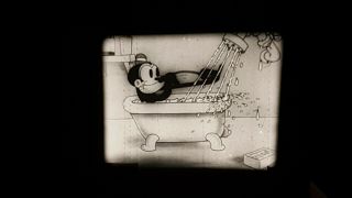 Looney Tunes: Sinkin In The Bathtub (16mm Film Print)
