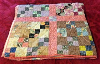 Vintage Hand And Machine Sewn Quilt 75 