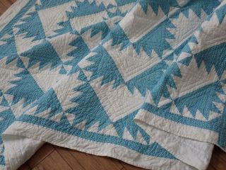 Vintage 30s Blue & White Delectable Mountains QUILT 87x72 2