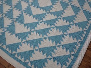 Vintage 30s Blue & White Delectable Mountains QUILT 87x72 5
