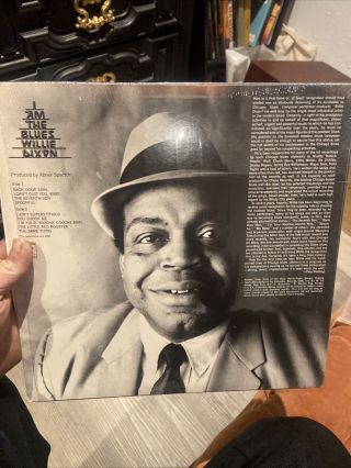 Willie Dixon “i Am The Blues” Vinyl Record.  Reissue.  Vg,  In Shrink Wrap. 2