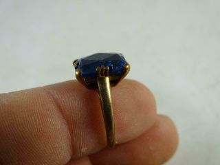 Vintage 10K Solid Yellow Gold Lady ' s Cocktail Ring 3.  9 grams Size 6.  75 Blue Old 3