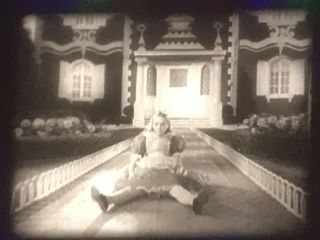 16mm - Alice In Wonderland - 1933 Version With Cary Grant And More