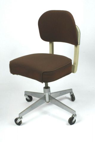 Vintage Steelcase Mid Century Industrial Office Chair Bassick Steno Frame - 1975