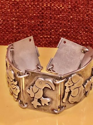 Signed Rd Vintage Taxco Mexico Sterling Silver Scenic Panel Bracelet Cat Tucan