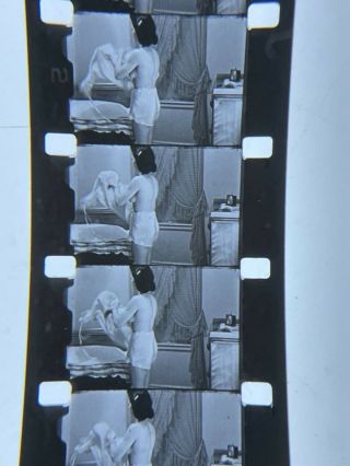 16mm Silent Home Movie Lady Changes In Clothes Cheesecake 200” 1940’s