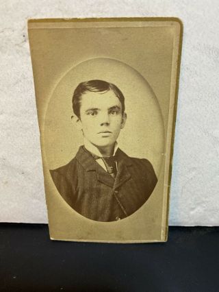 1860 - 70s Cdv Carte De Visite Portrait Of A Young Man Grand Rapids,  Mi