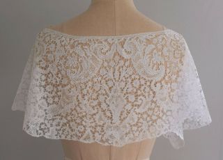 Antique 19th Century Lace Collar Of Early 18th C Bobbin Lace