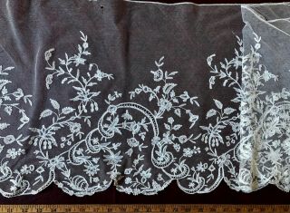 19th C.  Brussels Bobbin Lace Applique Deep Flounce Scrolling Ribbon And Flowers