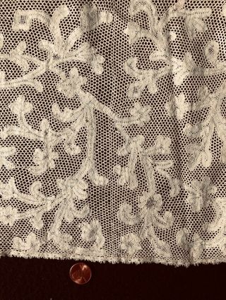 18th C.  Italian or Flemish bobbin lace furnishing flounce COLLECTOR 3