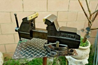 Vintage Wilton,  5  Jaw,  With Swivel Base & Pipe Grips,  43 Lb Vice Made In Usa